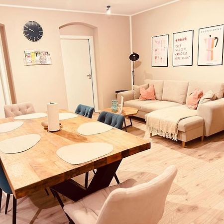 3 Raum City-Apartment - 5Min Zum Hbf Grupello-1 デュッセルドルフ エクステリア 写真