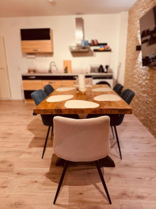3 Raum City-Apartment - 5Min Zum Hbf Grupello-1 デュッセルドルフ エクステリア 写真